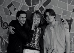 Truant Kids : Golden&nbsp;Earrings